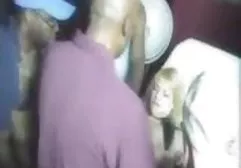 Blondine mit schönen Titten wurde gratis sexfilme reife frauen anal gefickt