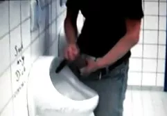 Dude füllt geile gratis sexfilme die Löcher einer Blondine mit ihrem Schwanz