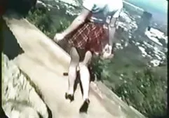 Zuerst begann er natürlich ein ungezwungenes Gespräch, und dann, als sich die Blondine völlig entspannt hatte, bat er sie, ihren Körper zu zeigen bulgarische sexfilme
