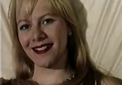 Schöne asiatische in Strümpfen saugt perfekt kostenlose granny sexfilme